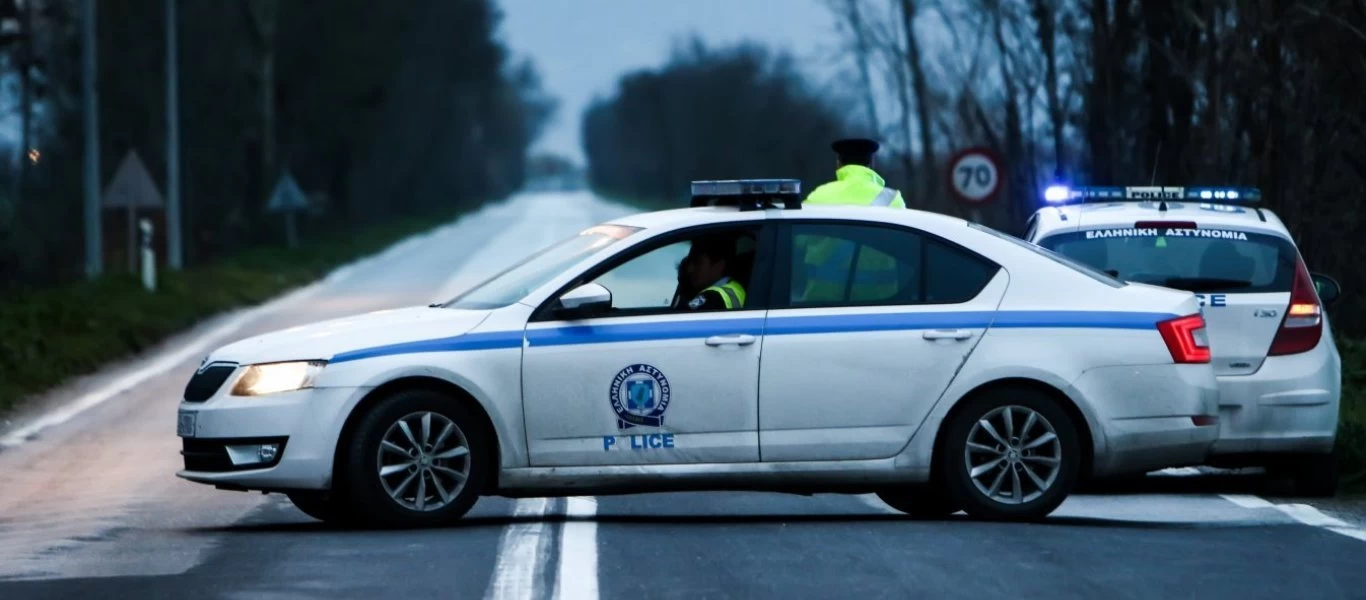 Κινηματογραφική καταδίωξη 12χρονου με πυροβολισμούς στην Δυτική Αττική - Τραυματίστηκε αστυνομικός